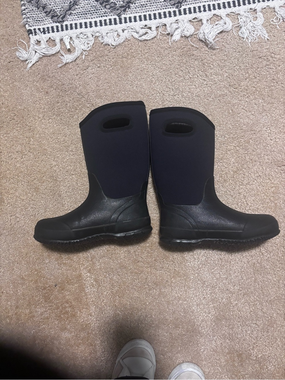 Bogs Kids Navy and Black Pull-On Rain & Snow Boots with Handles